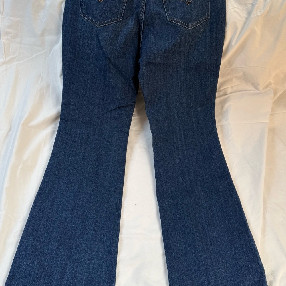 Levi's Hypersoft 726 Flare Jeans NWT W31 L32 - Picture 4 of 4